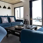 Amara Luxury Lacónia