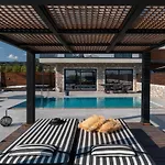 Amara Luxury *