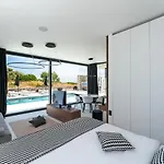 Вилла Amara Luxury *