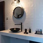 Amara Luxury * Лакания