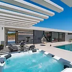Amara Luxury * Lakhania
