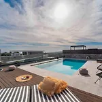 Amara Luxury Villa *