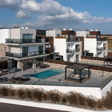 Amara Luxury Villa