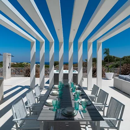 Amara Luxury
