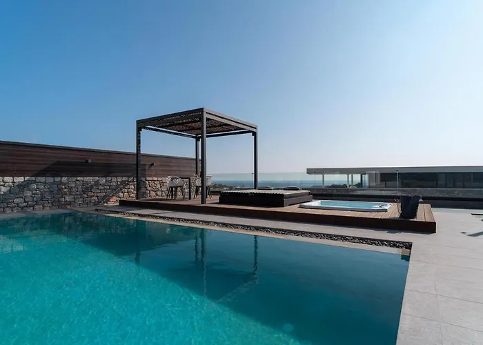Amara Luxury * Lachania