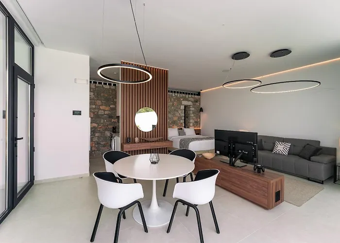 Amara Luxury * Lachania